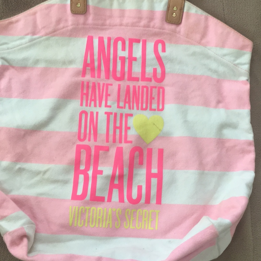 Victoria’s Secret beach bag 